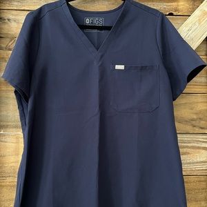 FIGS Catarina One Pocket Scrub Top. Navy. Sz XL